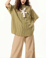 Cute short-sleeved shirt with pendant