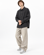 万能な長袖シャツ