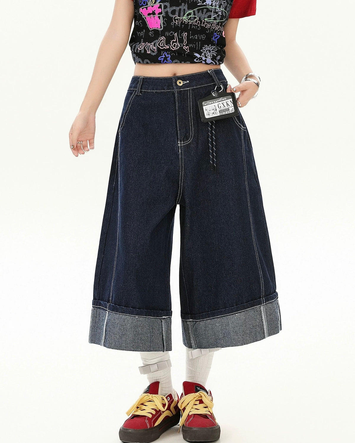 Casual retro denim shorts