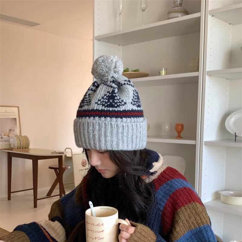 Retro cute knitted hat