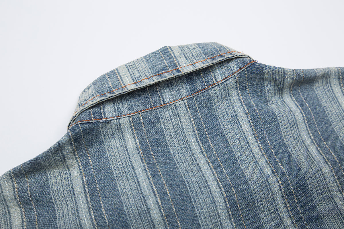 Vertical striped gradient denim short-sleeved shirt