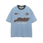 대조적인 컬러의 데님 반팔